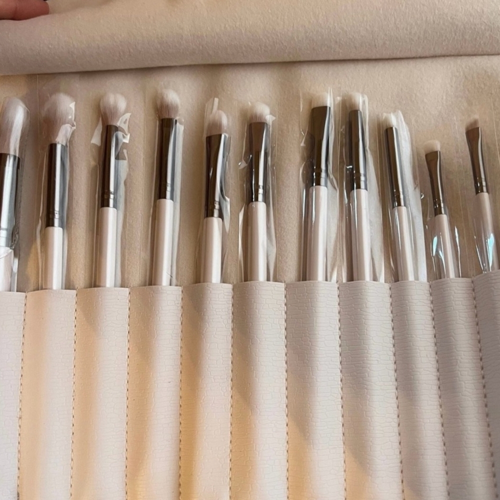 Colourpop Stone Cold Fox Makeup Brush Roll